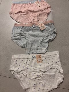 (Category: ) located in . Submitted by nicoleaaa (Listing ID 1467460386, Image 1). Description: .