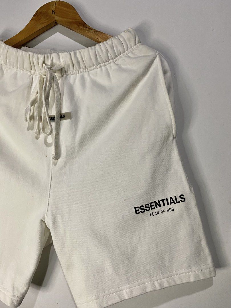 COTTON SHORTS (Category: Shorts) located in Jaen. Submitted by oshimamark58418 (Listing ID 1467513659, Image 2). Description: Length 19 .