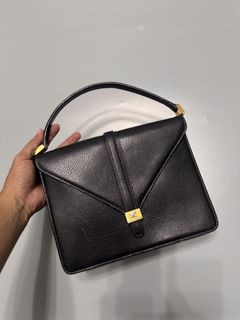 (Category: ) located in . Submitted by outfitcheck.ph (Listing ID 1467486287, Image 1). Description: .