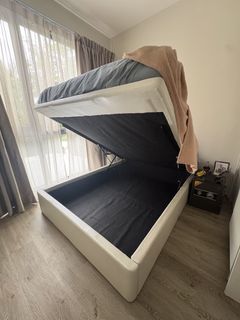 (Category: ) located in . Submitted by Fluffyyyy (Listing ID 1467415476, Image 1). Description: .