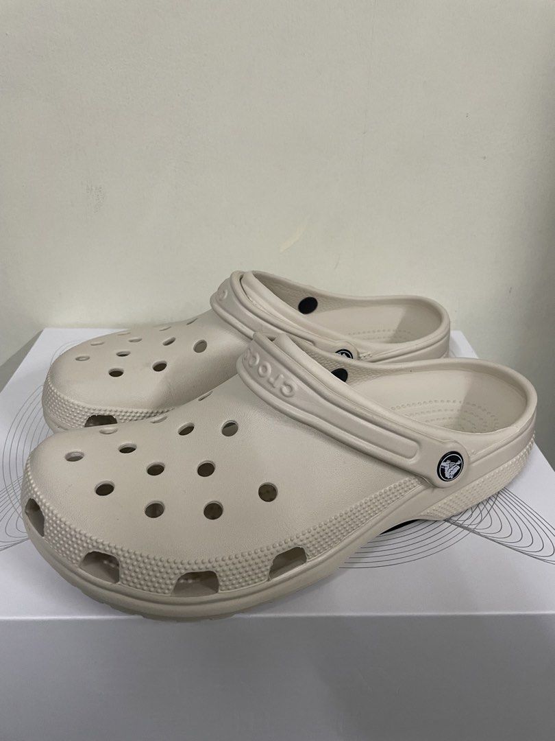 Crocs Classic Clog Cream M10 US11 (Category: Slippers & Slides) located in Quezon City. Submitted by drake0302 (Listing ID 1467475113, Image 1). Description: For sale: crocs classic clog cream M10 , fit US11 , used 1x , authentic.