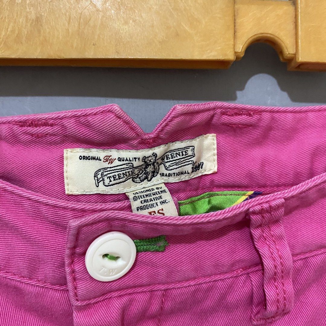 Cute Pink Shorts (Category: Shorts) located in Quezon City. Submitted by lovelylittlepreloves (Listing ID 1467399234, Image 2). Description: Light stains shown in the 3rd slide..