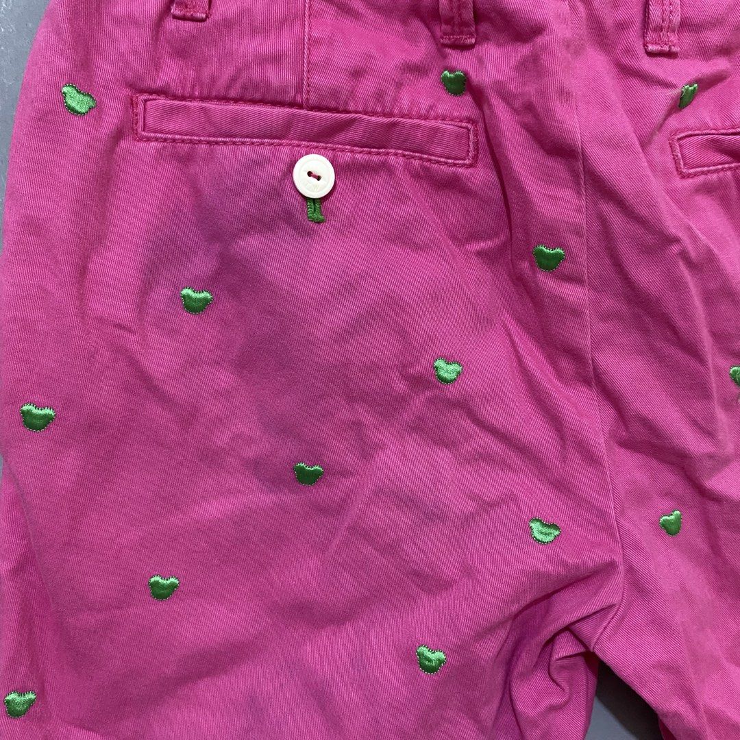 Cute Pink Shorts (Category: Shorts) located in Quezon City. Submitted by lovelylittlepreloves (Listing ID 1467399234, Image 3). Description: Light stains shown in the 3rd slide..