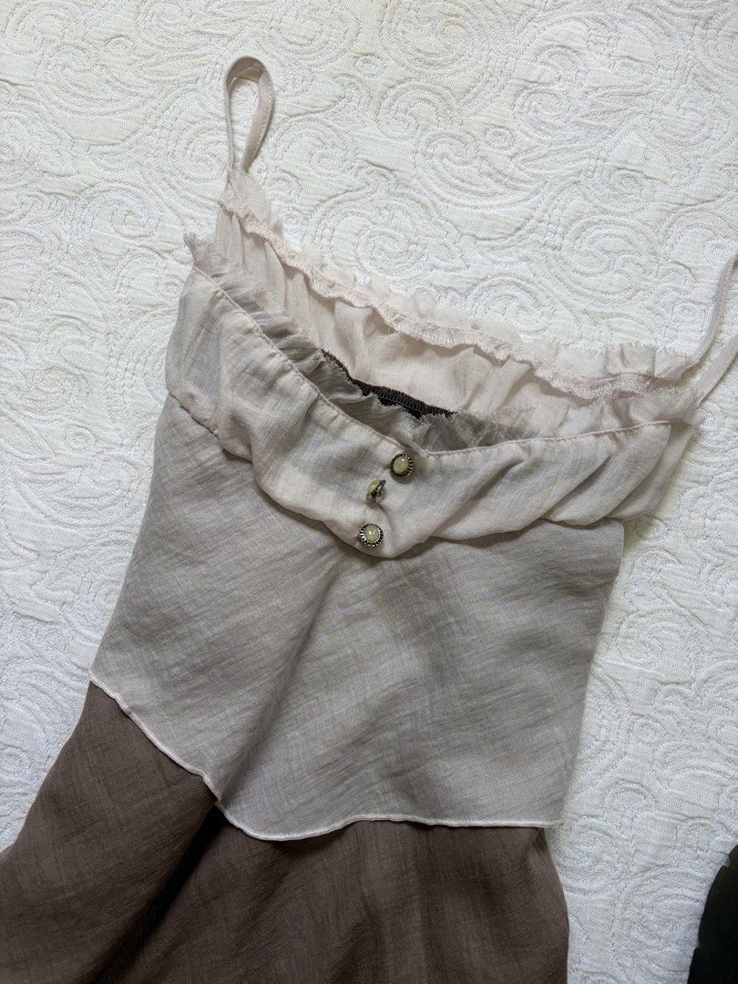 cutee brown layered cami top (Category: Sleeveless) located in Tarlac. Submitted by pearl_xoxo (Listing ID 1467570505, Image 2). Description: - cutee brown layered cami top bust: 18” waist: 24” length: 18” size: s-sl issue: needwash brand: .