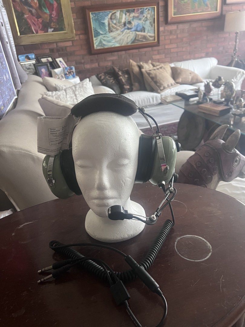 David Clark H10-66 Aviation Headset (Category: Headphones & Headsets) located in Quezon City. Submitted by igi_88 (Listing ID 1467365009, Image 2). Description: - David clark h10-66 Low and high impedance Single plug for chopper can also be used for cessna 150,152,172 if used with dual plug adaptor Brand new W/o box 21k Add 3k for dual plug adaptor Qc commonwealth meetup 09178885847.
