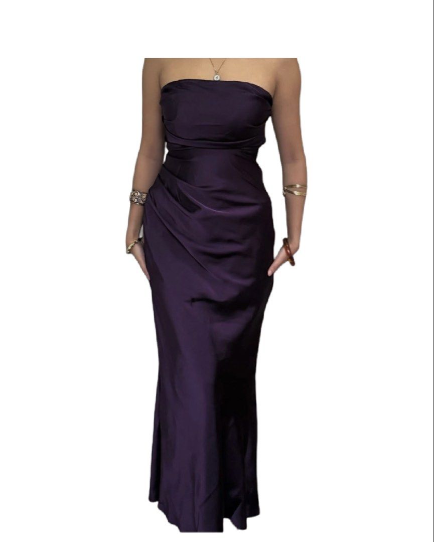 deep purple strapless ruched maxi dress (Category: Dresses) located in Manila. Submitted by nikkishops (Listing ID 1467524847, Image 1). Description: ࣪˖⋆𓍢ִ໋bust: 23 inches ࣪˖⋆𓍢ִ໋ waist: 26 inches ᵎᵎ not stretchy! zipper on the side :) ࣪˖⋆𓍢ִ໋super pretty deep dark purple!!!! 😍 ࣪˖⋆𓍢ִ໋bought from an ig shop, but was too small for my bust - selling for the same price i got it for :) ࣪˖⋆𓍢ִ໋satin-like fabric that hugs the figure!.