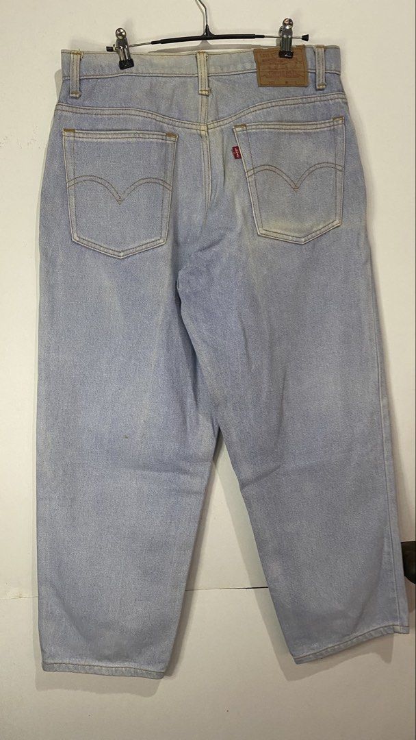 DENIM PANTS (Category: Jeans) located in Jaen. Submitted by oshimamark58418 (Listing ID 1467408265, Image 1). Description: - Brand: Levi's 501 - Style: Classic light wash denim pants - Size: US 32 - Condition: 7/10 (ganda ng pagka-worn-in) - Features: Durable cotton denim, iconic back patch and red tab, comfortable fit for daily wear.