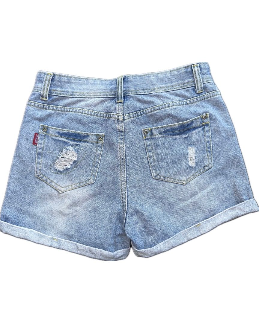 Denim Shorts Rolled Cuffs (Category: Shorts) located in Bacoor. Submitted by pickedbykoko (Listing ID 1467401599, Image 2). Description: Size: 28 inches Length: 13 inches Condition: Fair Colors may appear slightly different depending on lighting and your screen. 🏷 ₱78.00 Code: K13 .