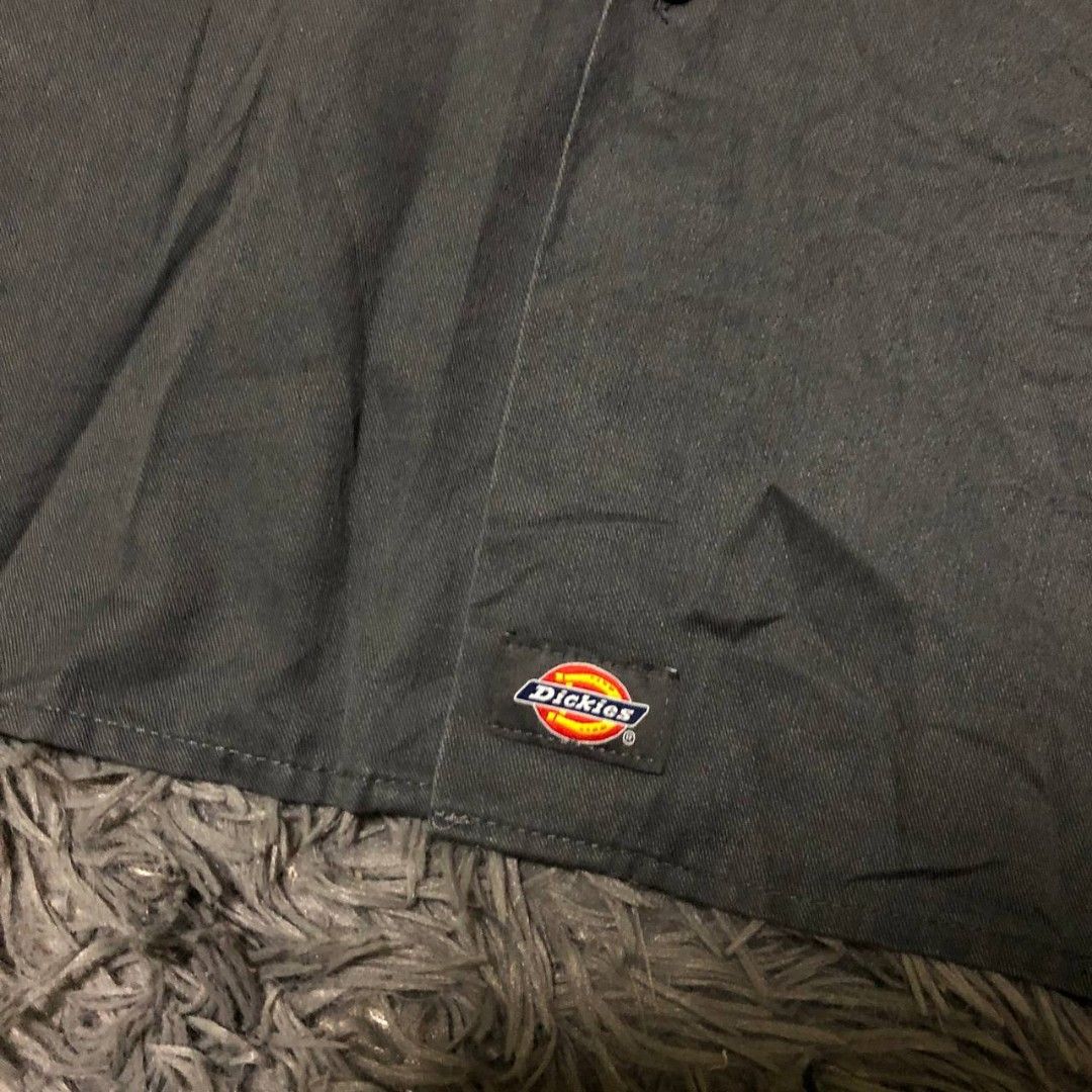 Dickies Button Down Polo (Category: Activewear) located in Camiling. Submitted by thriftscape2024 (Listing ID 1467556413, Image 2). Description: Excellent Condition Color rate: 9/10 Issue: ❌❌❌ Dimes: W27xL32.