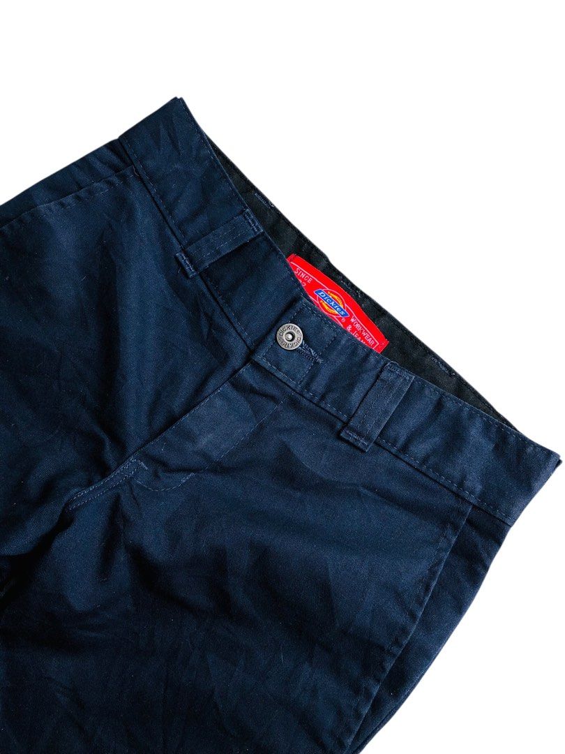 Dickies Straight Cut Pants (Category: Jeans) located in Angeles City. Submitted by wwdrip (Listing ID 1467511099, Image 2). Description: DICKIES STRAIGHT PANTS♻️ waist : 28-30 length : 40 leg open : 8 color rate : 9.8/10 | as new issue : no issue | check details ₱649.
