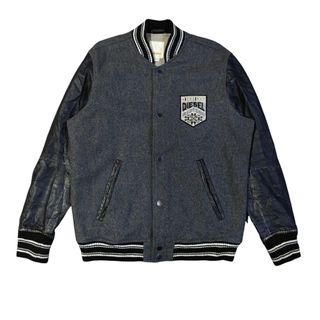 (Category: ) located in . Submitted by yerk_streetwear (Listing ID 1467471739, Image 1). Description: .