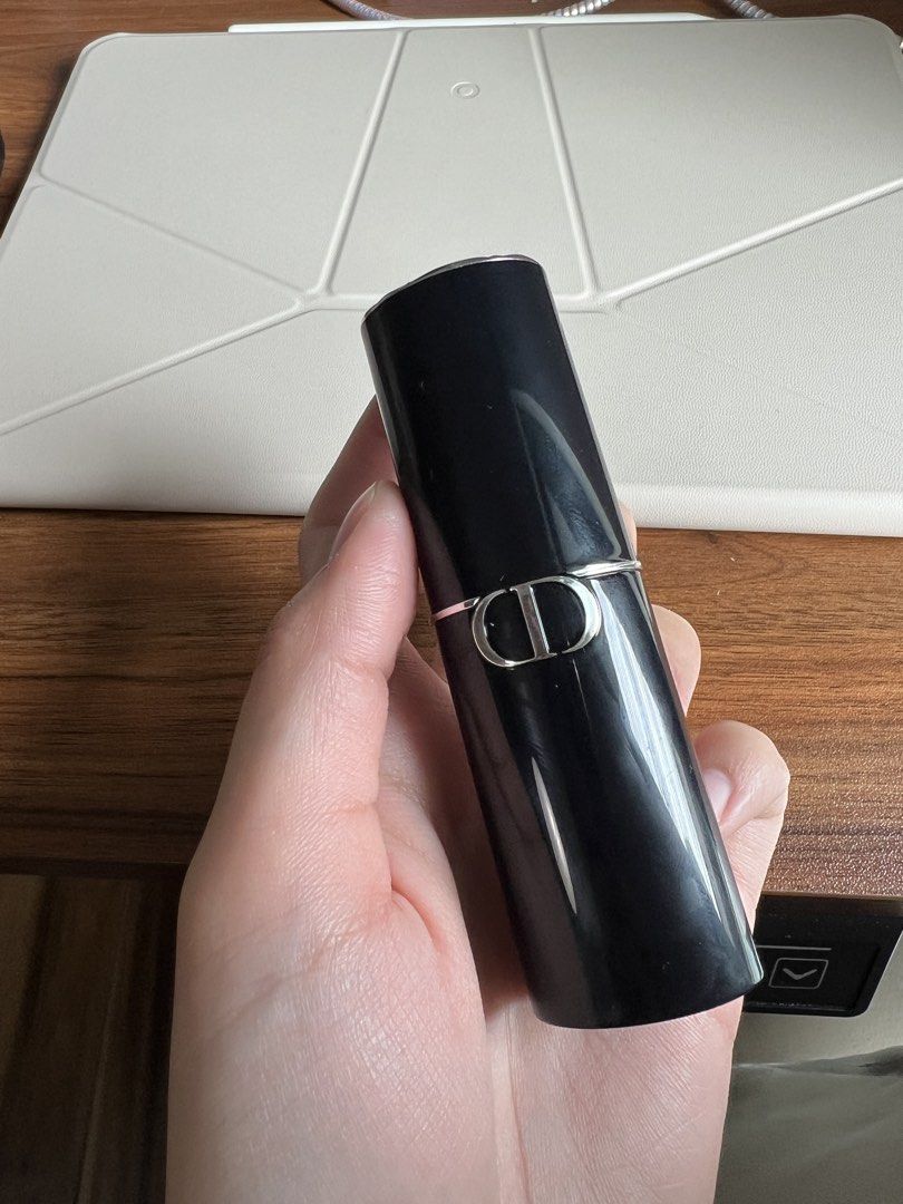 Dior Forever Skin Perfect Stick Teint 1N (Category: Makeup) located in Manila. Submitted by dockimmy (Listing ID 1467393003, Image 1). Description: Used 2 swipes only RFS: blind buy, wrong shade 😔 with freebies from Dior as well QC.