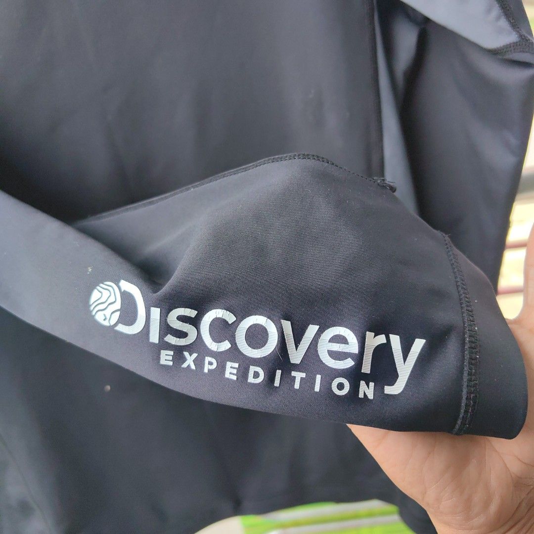 Discovery Expedition rash guard (Category: Swim Top & Rash Guards) located in Calamba. Submitted by princesspauliney. (Listing ID 1467521668, Image 3). Description: Calamba Shoppee check out Jnt direct courier First to pay basis.