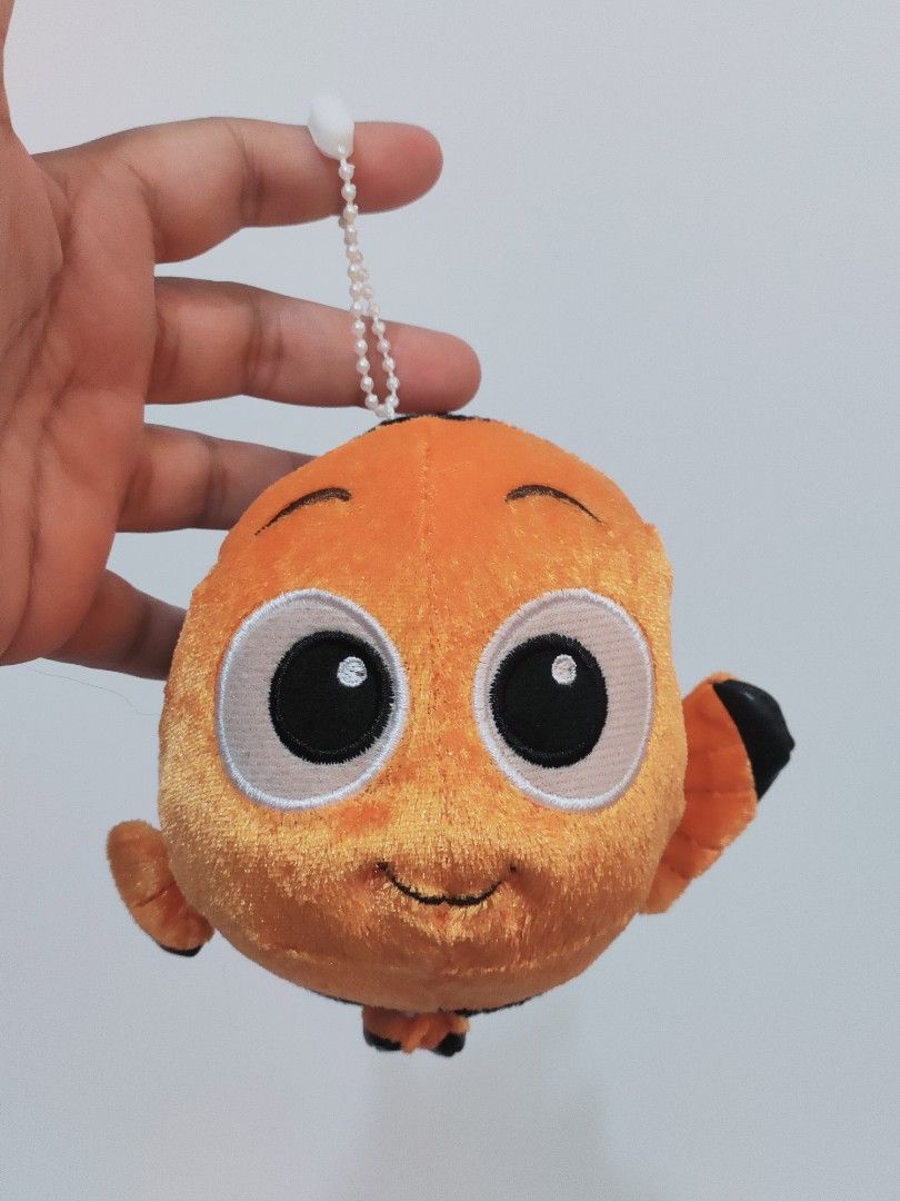 Disney Finding Dory - Nemo Mascot Size Plush Charm (Category: Plushies & Soft Toys) located in Antipolo. Submitted by bhabiegraciefashionlab (Listing ID 1467519603, Image 1). Description: ✨ Disney Finding Dory - Nemo Mascot Size Plush Charm 🇯🇵Authentic From Japan 🔖Like New 📸Actual Photos posted, what you see is what you'll get 😍Perfect for Disney /Finding Nemo/Finding Dory Fans and Collectors or for gifting 💸MOP 👉🏻Gcash /Maribank/GoTyme �