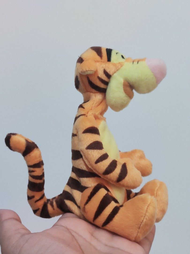 Disney x McDonalds Tigger small Plushie (Category: Plushies & Soft Toys) located in Antipolo. Submitted by bhabiegraciefashionlab (Listing ID 1467512587, Image 2). Description: ✨ Disney x McDonalds Tigger small Plushie 🇯🇵Authentic From Japan 🔖Like New 📸Actual Photos posted, what you see is what you'll get 😍Perfect for Disney /Winnie the Pooh Fans and Collectors or for gifting 💸MOP 👉🏻Gcash /Maribank/GoTyme 🚚MOD 👉🏻J&T / Lalamove ❌NO FREE