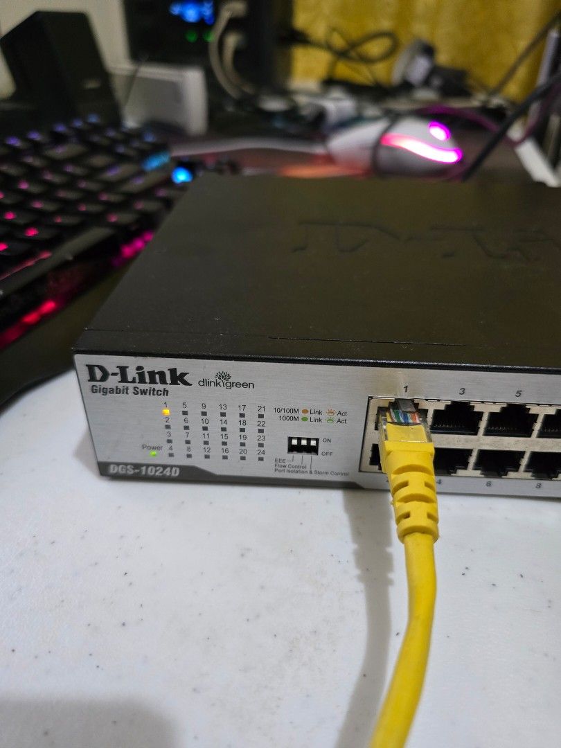 D-Link DGS-1024D 24-Port Gigabit Switch (Category: Networking) located in Bacolod City. Submitted by shopster.bcd (Listing ID 1467571202, Image 1). Description: D-Link DGS-1024D 24-port gigabit switch. Computer detects it but havent tested for data transferring. Negotiable without box.