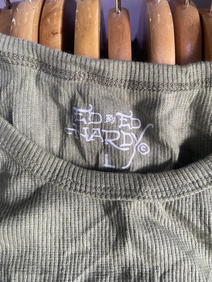Don Ed Hardy (Category: Sleeveless) located in Kalibo. Submitted by rvna23 (Listing ID 1467415280, Image 3). Description: Ed Hardy Shirt Womens Large Green Tank Top Tattoo Biker Grunge Skater Y2K NEW Large on tags dimes 21/14.
