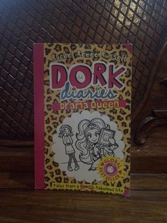 (Category: ) located in . Submitted by declutter.diaries (Listing ID 1467388485, Image 1). Description: .