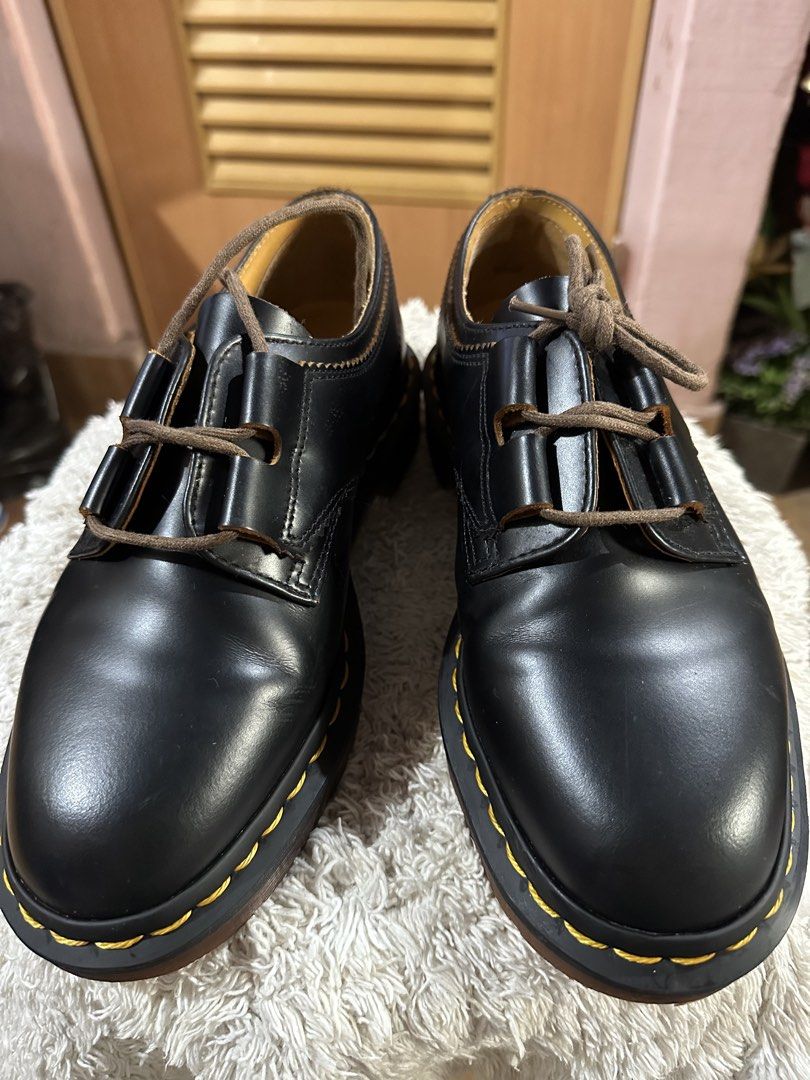 Dr. martens core 1461 (Category: Loafers) located in Manila. Submitted by lhovebhox (Listing ID 1467538316, Image 1). Description: Size: EUR 37 Uk 4 USM 5 USL 6 One used no box.