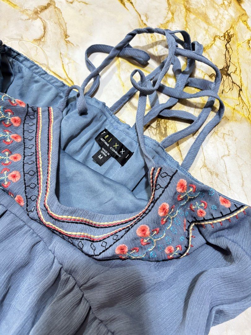 Dress (Category: Dresses) located in Burgos, Ilocos Norte. Submitted by carou11406 (Listing ID 1467401999, Image 3). Description: .