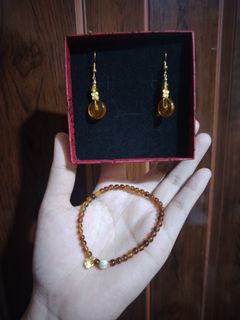 (Category: ) located in . Submitted by cherishedfinds (Listing ID 1467529294, Image 1). Description: .