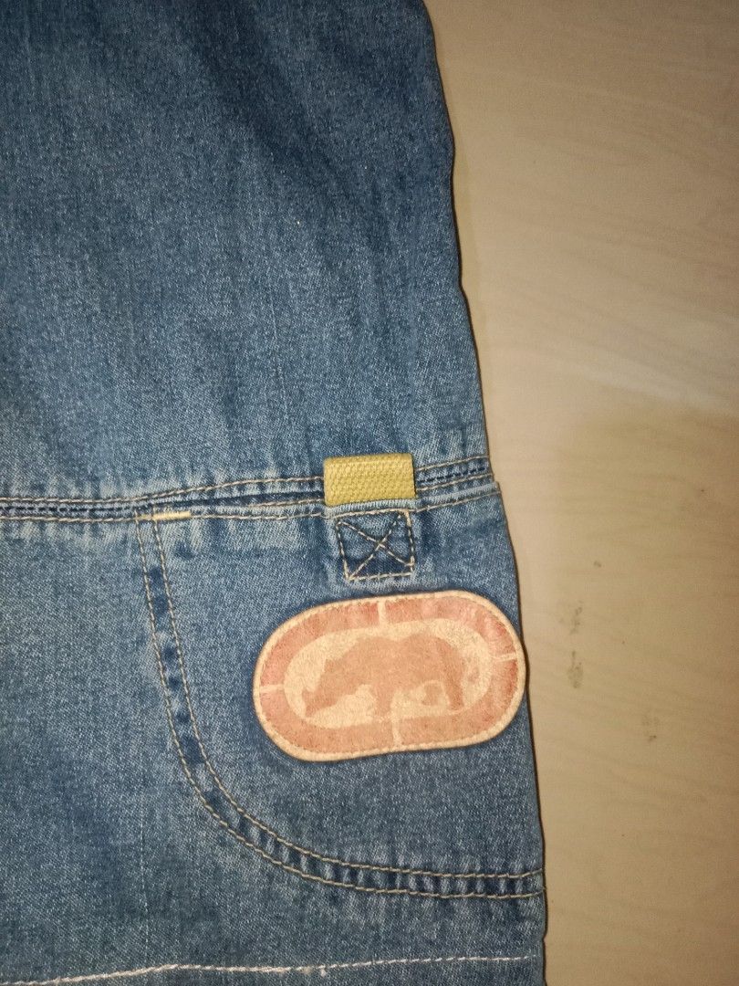 Ecko Long Jorts Y2k (Category: Shorts) located in Cavite. Submitted by kabiteboy (Listing ID 1467379667, Image 3). Description: ecko Long jorts size 32 on tag need wash due to stock 550 plus sf.
