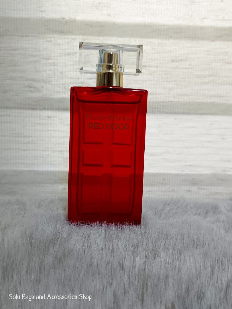 Elizabeth Arden Red Door 30ml (Category: Fragrance & Deodorants) located in Taguig. Submitted by mommasolu (Listing ID 1467392060, Image 3). Description: ❣️On hand and ready to ship ❣️All items are 💯 original and authentic from 🇺🇸 MOP: GCash and Bank Transfer via BPI or GoTyme.