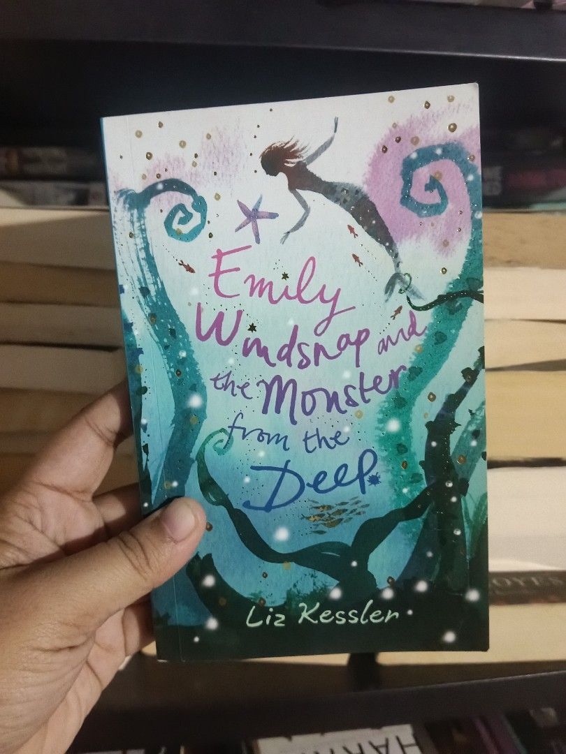 Emily Windsnap by Liz Kessler (Category: Storybooks) located in Luna. Submitted by bookmine (Listing ID 1467492199, Image 2). Description: 120 each.