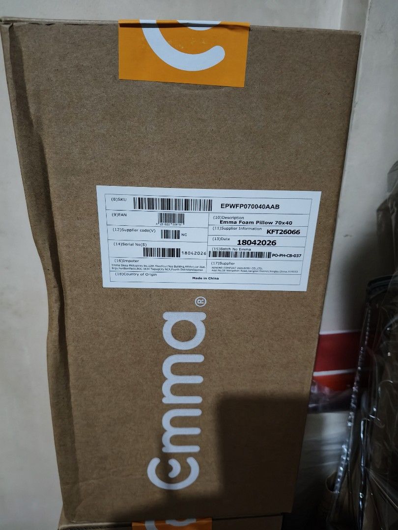 Emma Foam Pillow 70x40 (Category: Bedding & Towels) located in Manila. Submitted by htradingco (Listing ID 1467480339, Image 1). Description: - Brand: Emma Foam Pillow - Size: 70x40 cm - Condition: Brand new in unopened original box - Cover: White with patterned texture - Material: 98% polyester, 2% elastan.