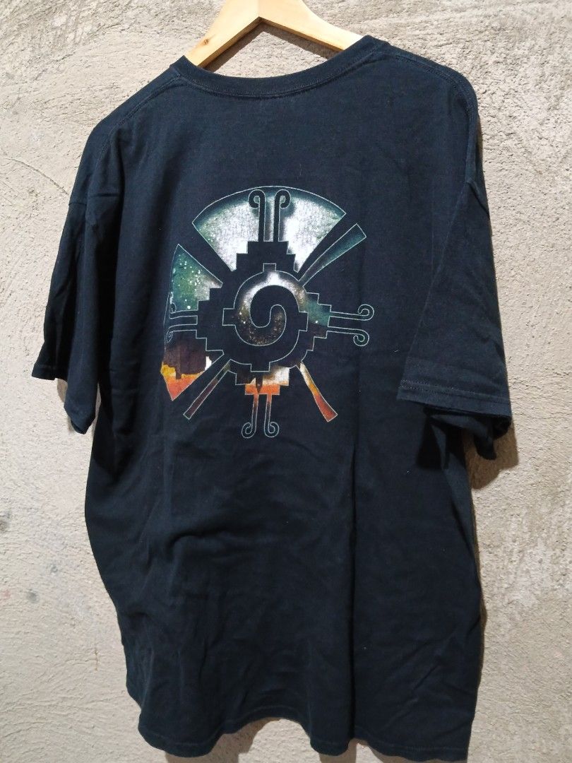 Epica ( Design your universe ) (Category: Activewear) located in Agoo. Submitted by district2vintage (Listing ID 1467595571, Image 2). Description: epica - Gildan Heavy - XL - 23x30 - Hairlines.