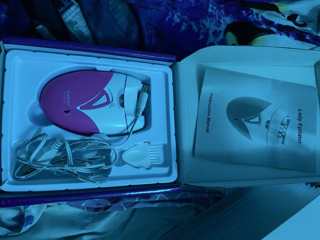 epilator (Category: Everything Else Others) located in San Fernando. Submitted by miffyzxc18 (Listing ID 1467377659, Image 1). Description: once used.