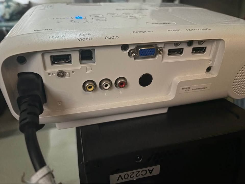 Epson EB-U42 WUXGA 3LCD Projector (Category: Projectors) located in Cavite. Submitted by ._william (Listing ID 1467400464, Image 3). Description: For sale only 25k negotiable Epson EB-U42 Projector No issue No box No remote Lamp Hours 65H Ginamit lang for presentation and movies Pickup only for testing purpose Bulihan silang cavite location .