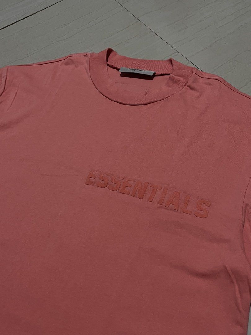 Essentials Shirt (Category: Tshirts & Polo Shirts ) located in Talisay. Submitted by arabell21 (Listing ID 1467583277, Image 2). Description: Good as new condition Size M on tag Best fit Large-XL W23 L30 Color rate 9.5/10 No issue.