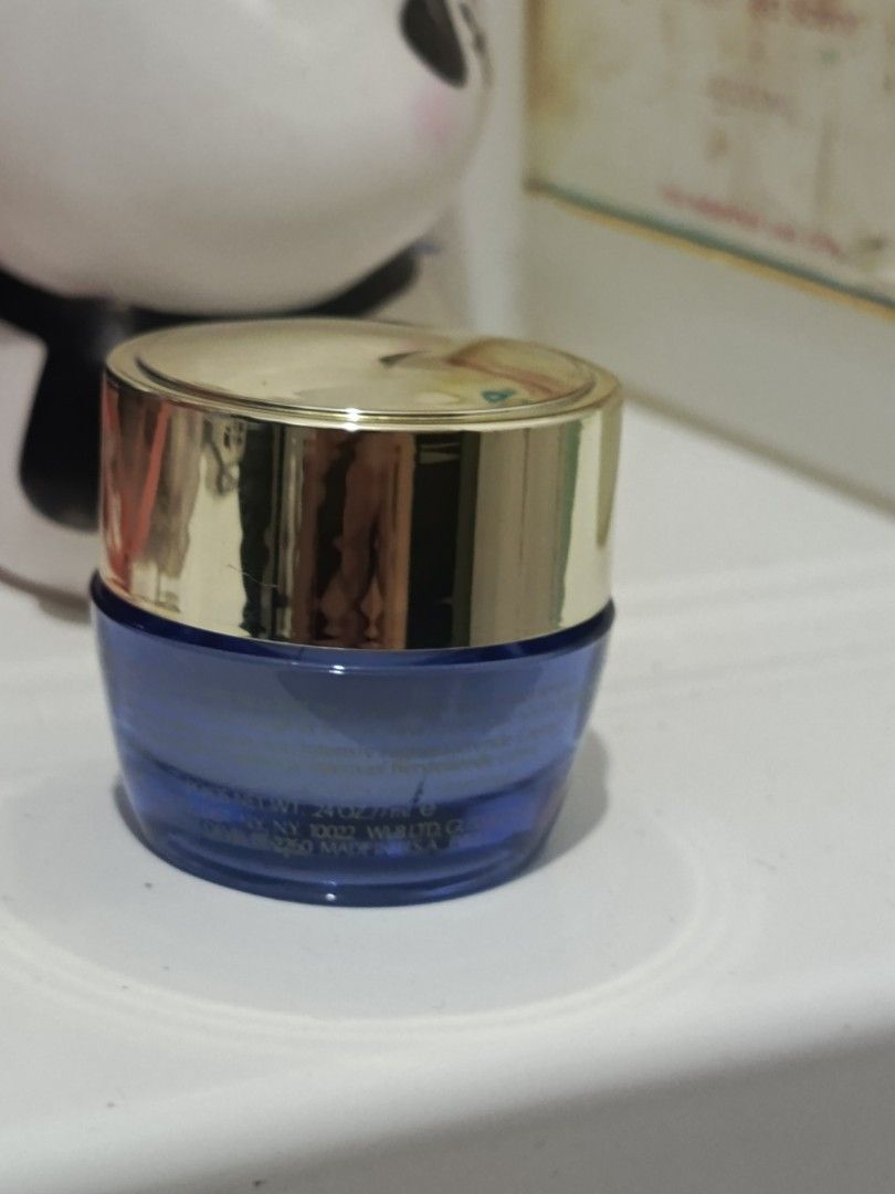 Estee Lauder Revitalizing Supreme+ Night Cream 7ml Mini Authentic (Category: Face Care) located in Manila. Submitted by nelskiecms (Listing ID 1467572767, Image 3). Description: ✅ 100% Authentic Estee Lauder (from US) Product: Revitalizing Supreme+ Night - Intensive Restorative Creme Size: 7ml / 0.24oz - Deluxe Mini / Travel Size Batch: AC2 (kita sa ilalim ng jar) Texture: Thick creamy, mabango Usage: 90% full pa - 1x use lang for testing Origin: