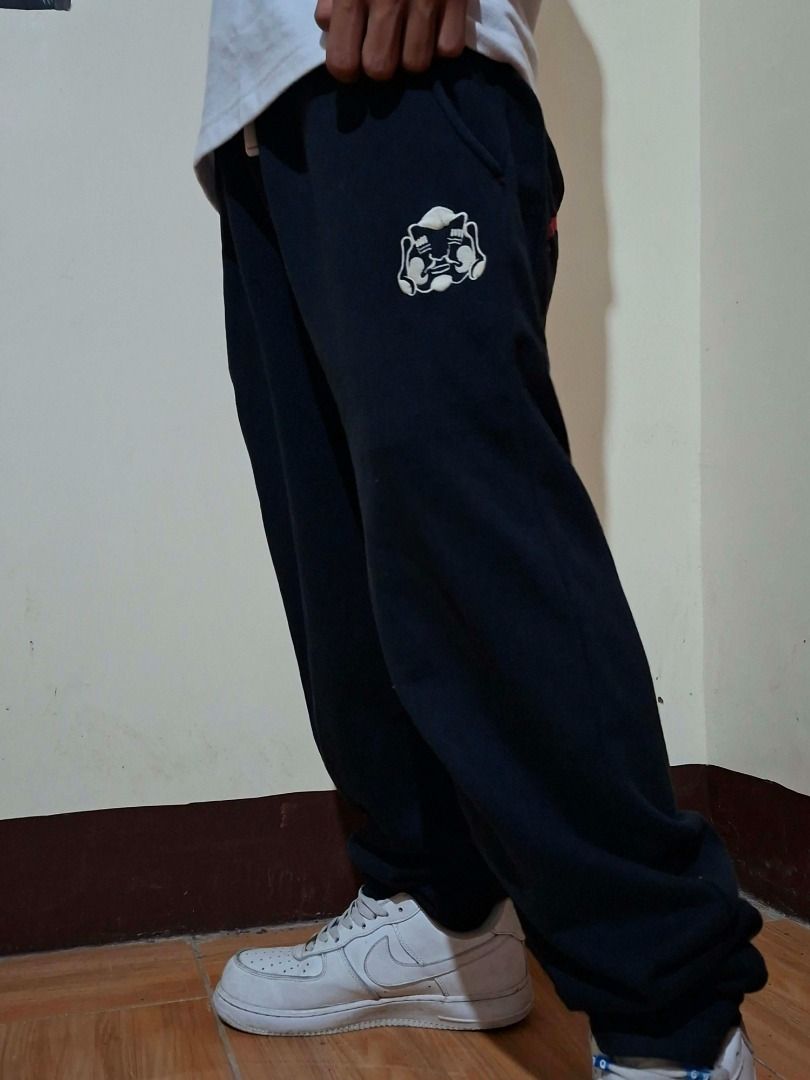 EVISU JOGGING PANTS (Category: Joggers) located in Caloocan City. Submitted by azethrifts (Listing ID 1467499533, Image 2). Description: .