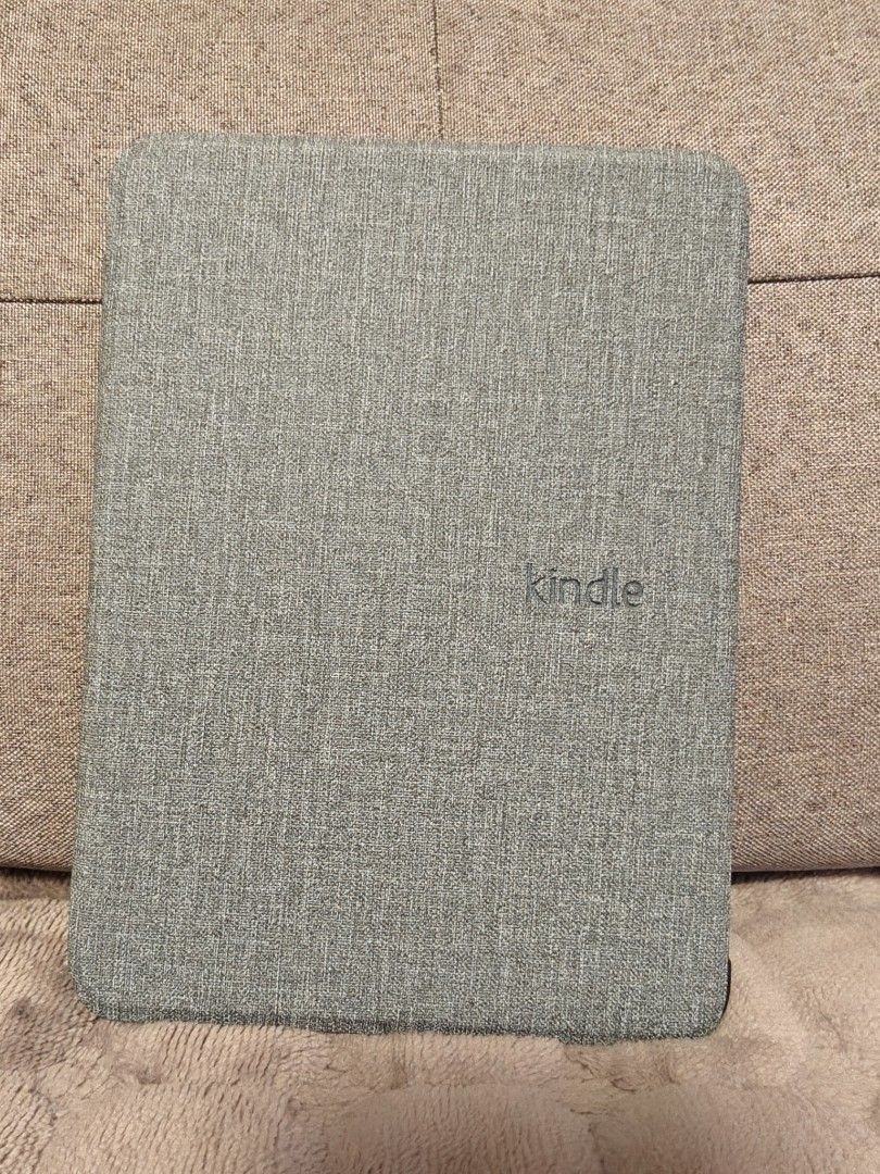 Fabric Slim Case for Kindle Paperwhite 12th Gen (Category: Cases & Sleeves) located in Pasig City. Submitted by phonefanatic (Listing ID 1467490454, Image 1). Description: Fabric Slim Case for Kindle Paperwhite 12th Gen With Auto On (open) and Off (closed).