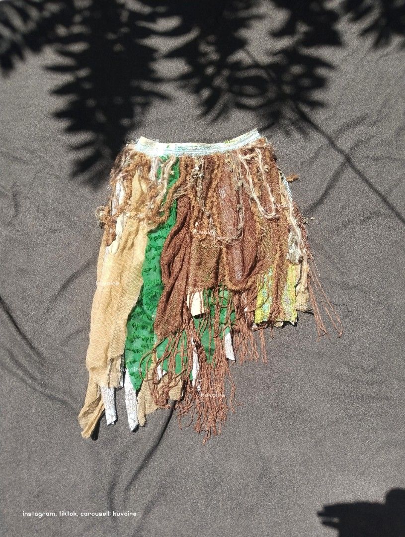 Fairy Whimsical Midi Skirt (Category: Skirts) located in Tacloban City. Submitted by kuvoire (Listing ID 1467485521, Image 1). Description: 🪄 code: Eldergrove Midi Skirt🔮 🧚🏻‍♀️ HANDMADE Reworked Skirt 🧚🏻‍♀️ size: waist: 26" (can stretch up to 29") 💰 mine: 249 ✨ + 20 inc or higher 🔒 lock (au): 499 🧚🏻‍♀️ End of Bidding: Oct. 15, exact 1:00 PM 🧚🏻‍♀️ SHIP: OCT. 15, 2026, pay within 8 hrs after lock/claiming 🧚🏻‍♀️ WASHED well before sell