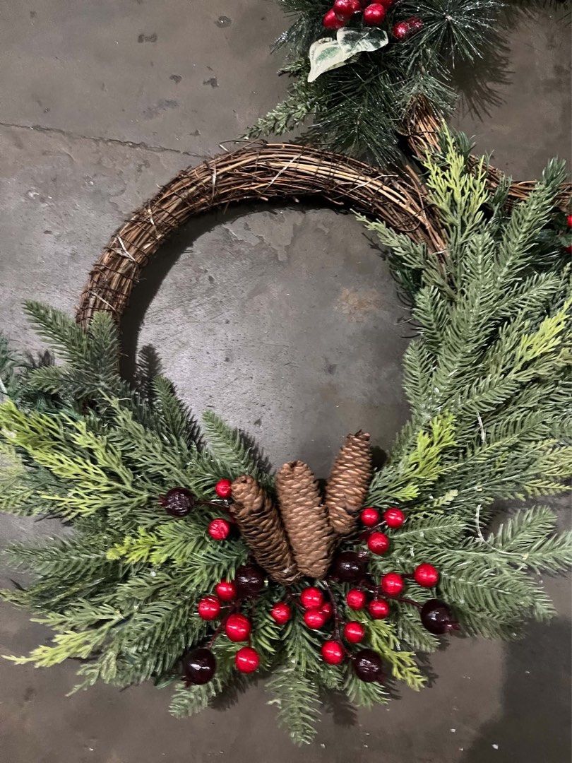 Ferns, Pinecones and Red Cherries Christmas Wreath (Category: Wall Decor) located in Quezon City. Submitted by thequaintshop (Listing ID 1467500931, Image 1). Description: .
