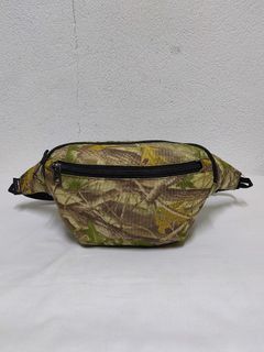 (Category: ) located in . Submitted by abstoresthrift (Listing ID 1467374334, Image 1). Description: .