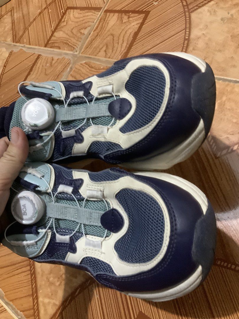 Fila BOA Spikey Sneakers EU 38 (Category: Babies & Kids Fashion) located in Caloocan City. Submitted by Twinsters_2nd (Listing ID 1467448047, Image 3). Description: - Brand: Fila - Style: Chunky dad shoes / sneakers with BOA dial closure system - Colorway: Multi-color (Navy blue, cream, light blue, and teal mesh panels with chunky white soles) - Size: EU 38 - Condition: Good pre-owned condition, minor signs of wear on midsoles, no major structura