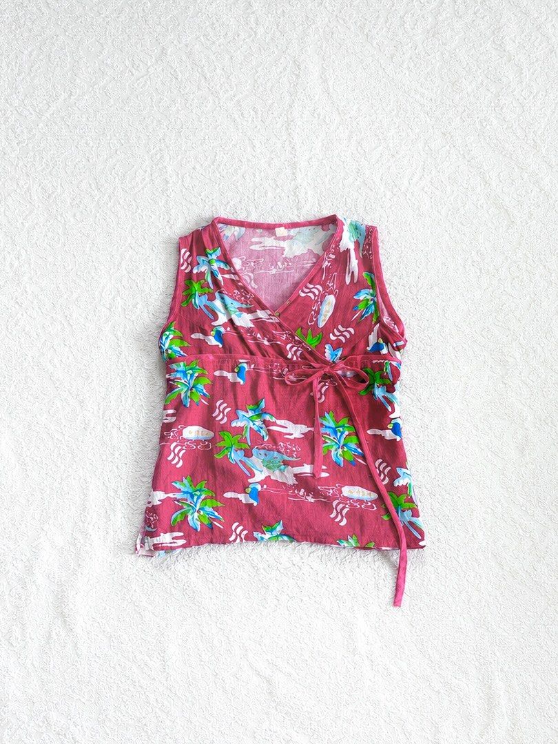 floral wrap top (Category: Blouses) located in Butuan. Submitted by saloreia (Listing ID 1467593702, Image 1). Description: ── ⟡ ˙💌 ̟ cherry tropical wrap top ‧₊˚ ⋅ vibrant pink florals with a flattering wrap neckline ‧₊˚ ⋅ ┆ ⤿ brand : none ┆ ⤿ size : M–L 🪷 condition .ᐟ: 10/10 .