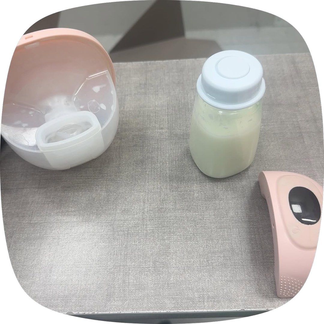FLOW V8 Handsfree Electric Wearable Breastpump with Flange Inserts (Category: Breastfeeding & Bottle Feeding) located in Bacoor. Submitted by jastinemaedelmundo (Listing ID 1467596834, Image 2). Description: ‼️1 unit only‼️ -Still working well - Model: FLOW V8 Handsfree Electric Wearable Breastpump - Color: Pink - Size: 24mm flange with extra 19mm insert - Features: App-compatible for easy pumping session tracking - Source: Purchased from Babeebo