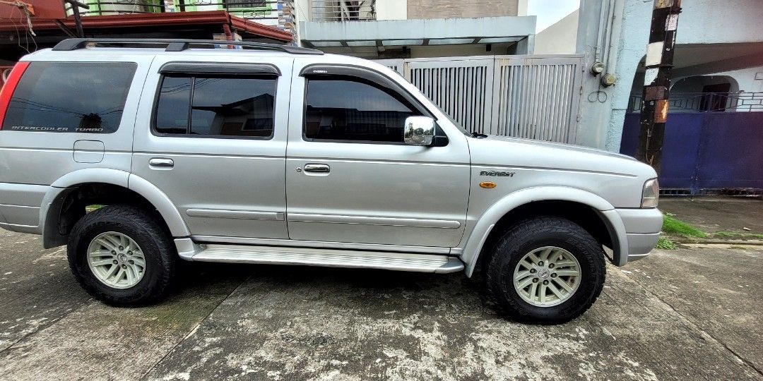 Ford Everest (Category: Used Cars) located in Quezon City. Submitted by lucky72710 (Listing ID 1467589514, Image 2). Description: 2006 Ford Everest PRICE 220K FIXED Automatic Turbo Diesel 134k kms mileage Newly changed Oil/ filter Newly changed ATF fluid Newly replaced suspension parts Newly changed Timing belt and drive belt New set of tires Bridgestone Dueler AT Leather Seats Complete registered papers Thursday coding Original paint No Accident