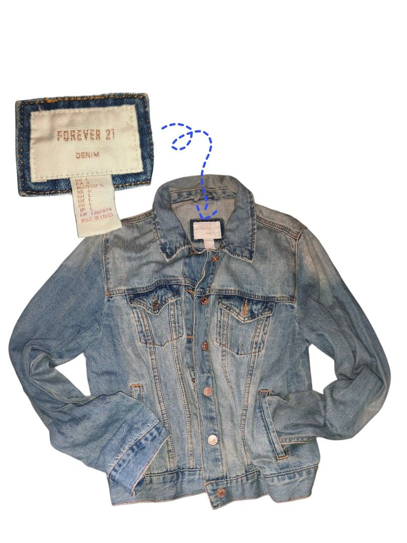 Forever 21 Denim Jacket (Category: Coats, Jackets and Outerwear) located in Valenzuela. Submitted by kyily (Listing ID 1467409946, Image 1). Description: .