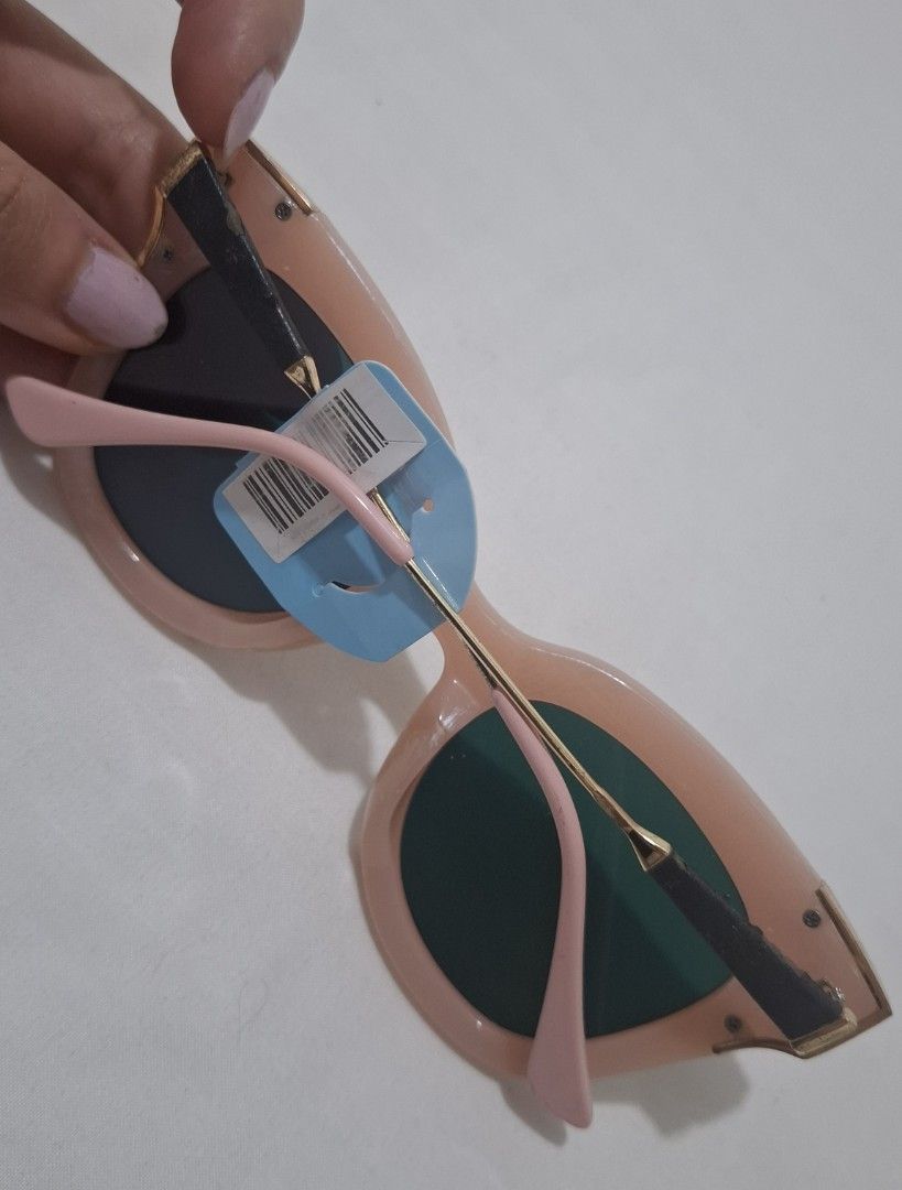 Free sunglasses pink (Category: Sunglasses & Eyewear) located in Taguig. Submitted by welcome2myprelovedshop (Listing ID 1467457979, Image 3). Description: take this for free when u buy anything from my listing. never used this just stored it. its free cause the lether part of the shades is peeling but not so noticeable (can be peeled off) bought from Thailand. check last photo.