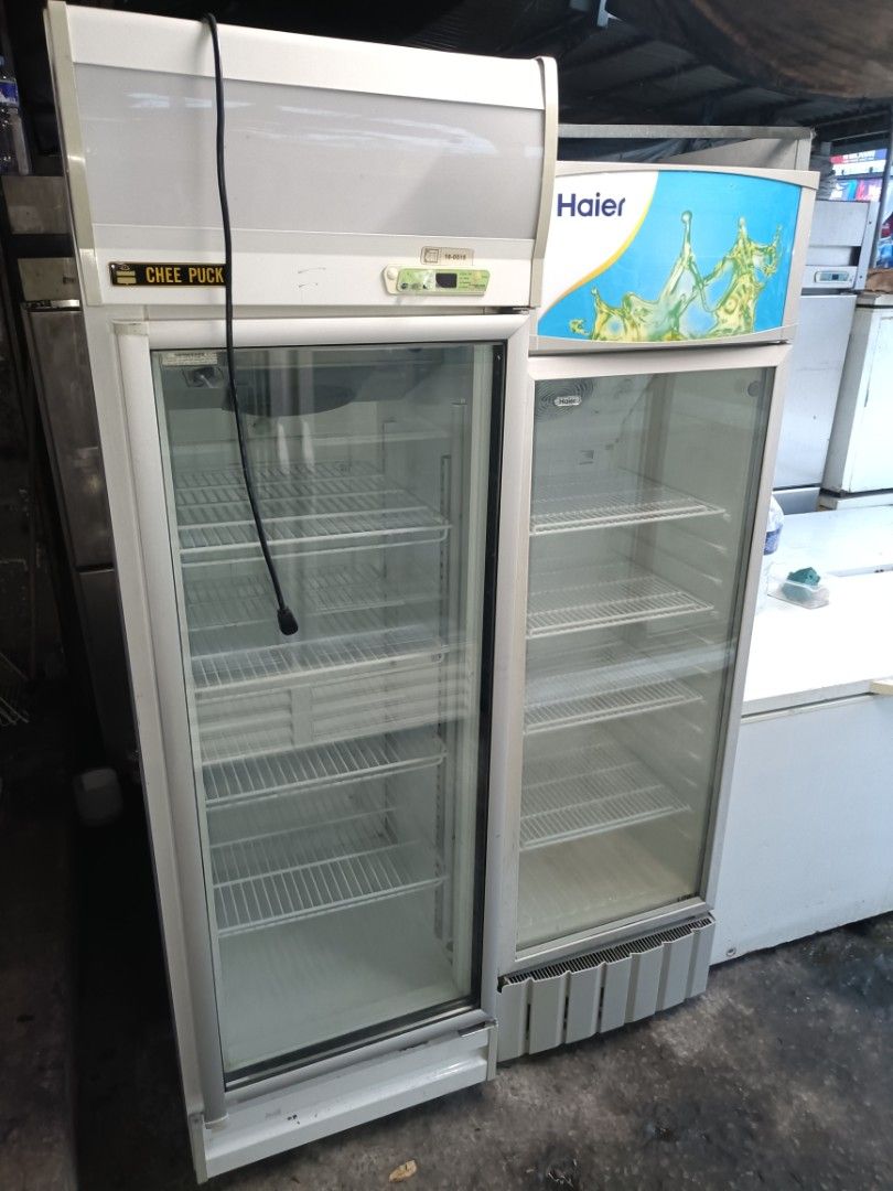 FREEZER UPRIGHT 20CUFT (Category: Refrigerators and Freezers) located in Manila. Submitted by luckywindow.aircon02 (Listing ID 1467390088, Image 1). Description: Chee puck freezer glass door upright 📍 20cuft Unit details 👇🏽 - Store pull out second hand - chee puck brand - Inverter type - 220v - fast freeze - adjustable temp - removable baskets - functionable led light with switch on & off - also with wheels gulong - plug & ready to use - No hi
