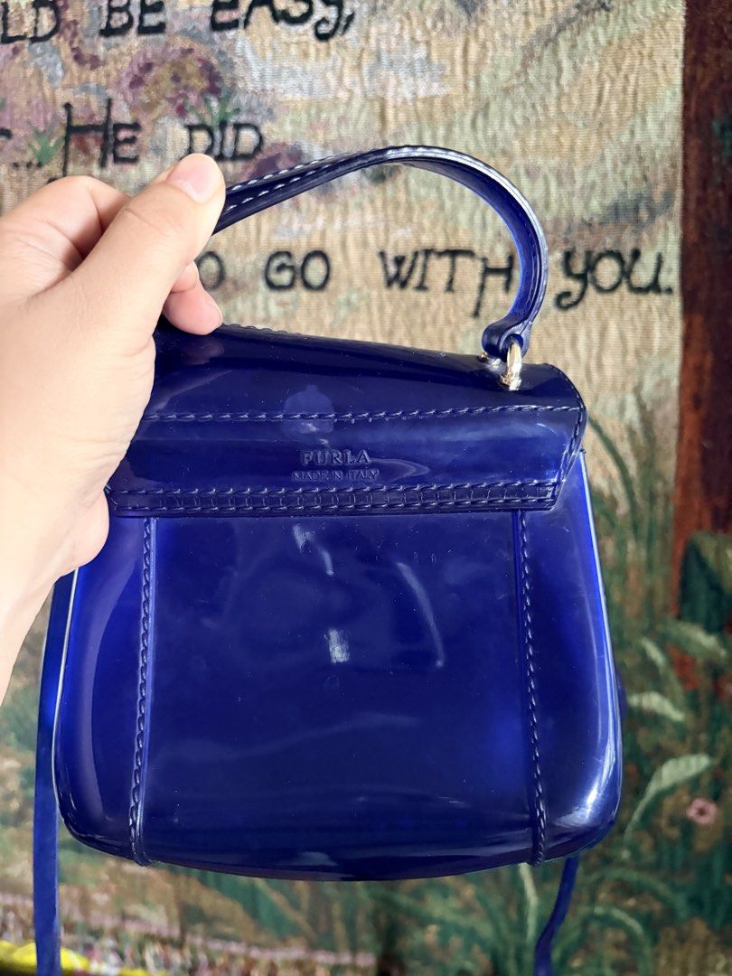 Furla jelly candy bag (Category: Cross-body Bags) located in Koronadal. Submitted by bulilitfam (Listing ID 1467379235, Image 3). Description: Ukaysource Bago pa Ksya iphone 16+ My button sa sides xpandable.