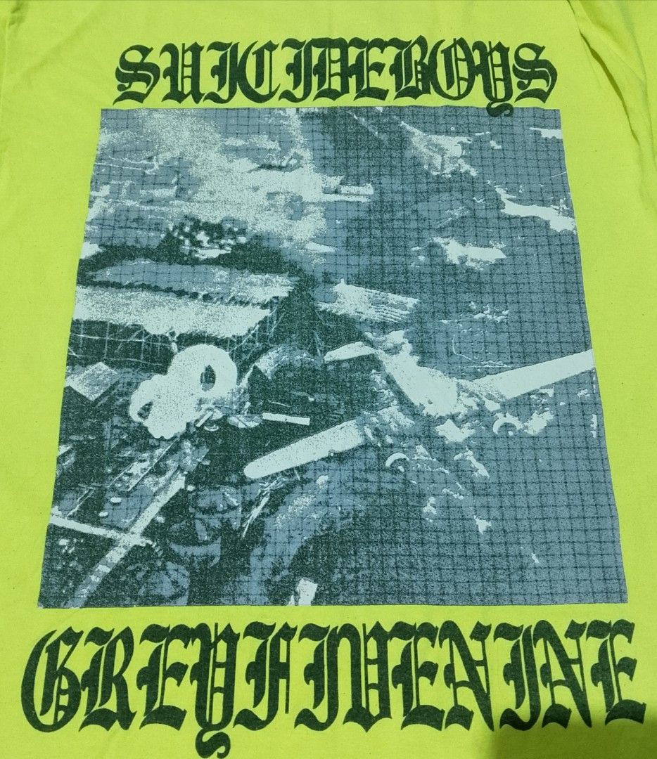 G59 Records (Category: Activewear) located in Davao. Submitted by outdatedfinds (Listing ID 1467387662, Image 3). Description: G59 Records 2018 $ûîçîdëböy$ Neon Longsleeves Size Medium on Tag 19.5X28.5 Minor stains/Lints 1800 Plus SF Pm f interested Davao City Location .