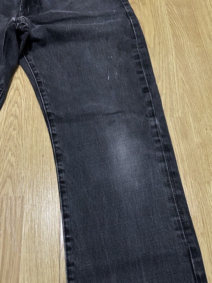 Gap 1969 Standard Black Jeans 32x34 (Category: Jeans) located in Manila. Submitted by found1one (Listing ID 1467517311, Image 3). Description: - Brand/Model: Gap 1969 Denim Jeans - Fit & Size: Standard fit, Size 32x34 - Color/Condition: Washed black with natural fading and minor paint marks on the right leg (see closeups) W-16.5” L-40” Lo-8” Used 500.