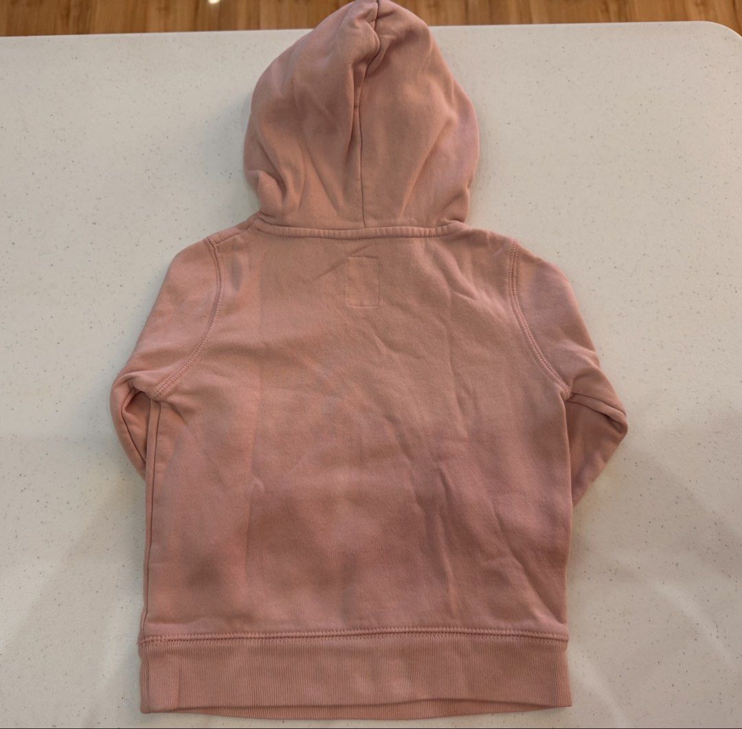 Gap Hoodie Sweatshirt 4yrs-Declutter (Category: Babies & Kids Fashion) located in Mexico. Submitted by hayascentph (Listing ID 1467462821, Image 2). Description: *Personal Item Declutter *Mode of payment Gcash/Maya Wallet *Delivery Fee to be shouldered by buyer *We ship Nationwide *Courier JNT or LBC cash on delivery, Cash on pick up in nearest LBC branch Need a new scent? Follow my Facebook page for perfume finds! Facebook Page: Haya Scent Carou